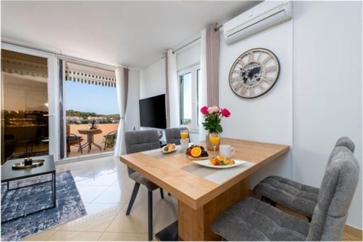 Goldensky New Apartment Dubrovník Exteriér fotografie