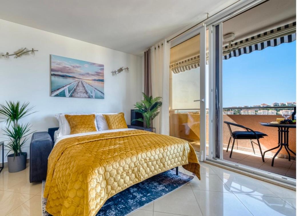 Goldensky New Apartment Dubrovník Exteriér fotografie
